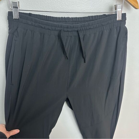 Outdoor Voices Black Athletic Jogger Pants Size Medium Drawstring Gym Workout - Picture 3 of 16